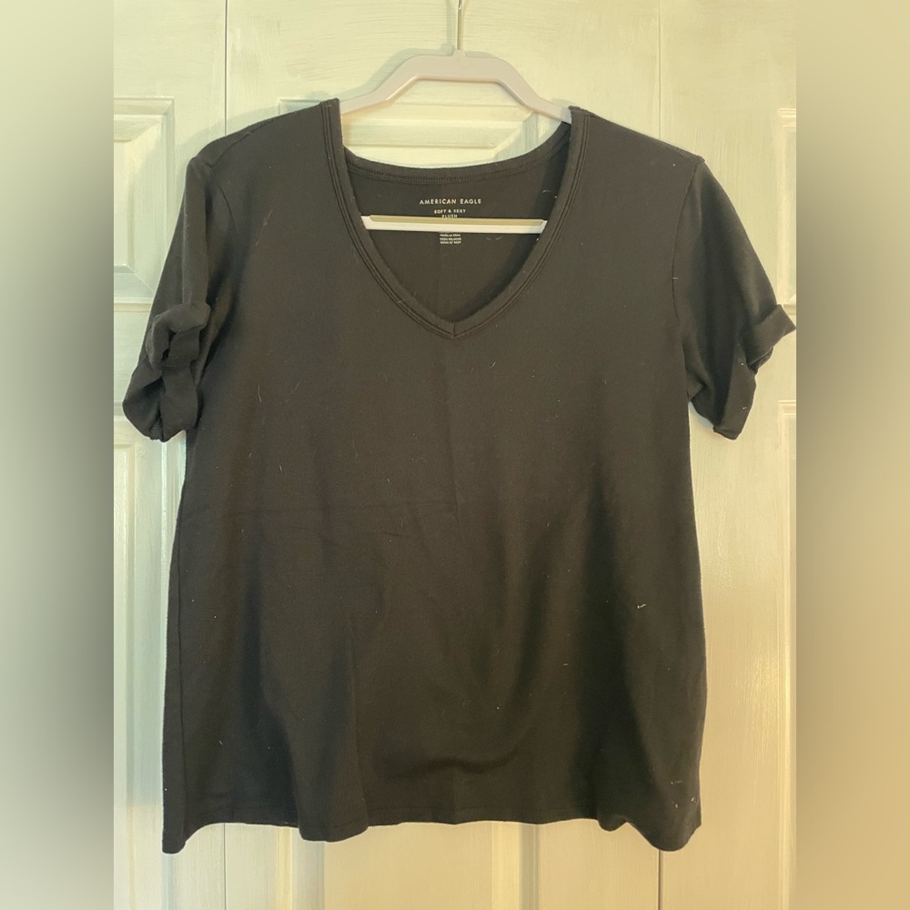 American Eagle Outfitters Black Short Sleeve T-Shirt
